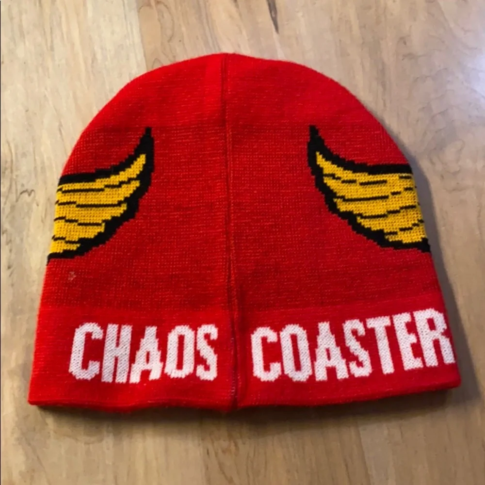 Red Beanie - Picture 2 of 4